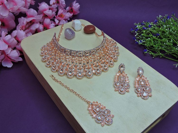 Picture of Bewitching Alloy Necklace