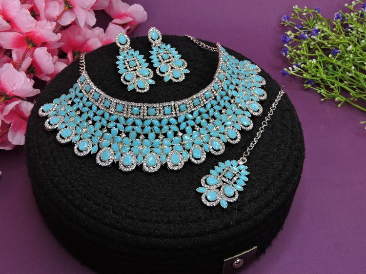 Picture of Fine Alloy Necklace