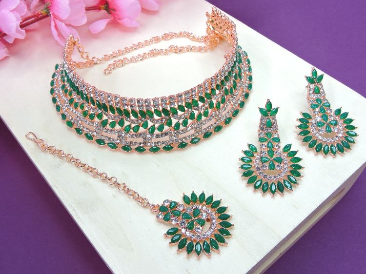 Picture of Ravishing Alloy Necklace