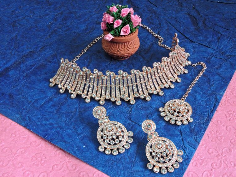 Picture of Lovely Designer American Diamond Necklace