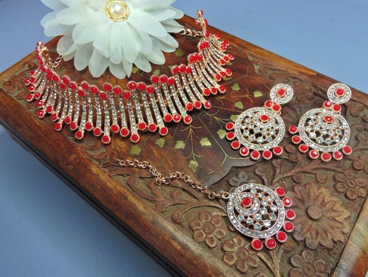 Picture of Splendid Designer American Diamond Necklace