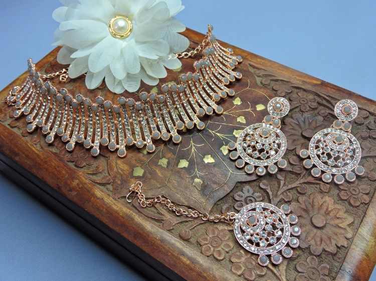 Picture of Alluring Designer American Diamond Necklace