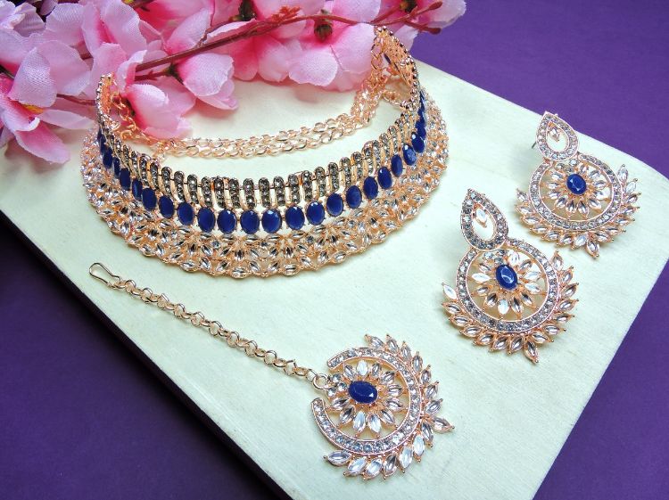 Picture of Beautiful Designer American Diamond Necklace