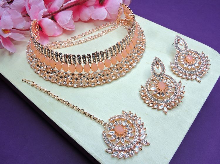 Picture of Wonderful Designer American Diamond Necklace