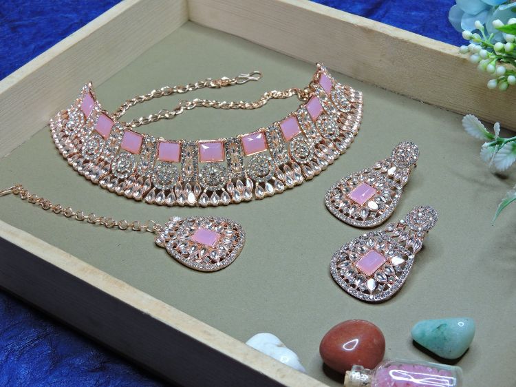 Picture of Pretty Designer American Diamond Necklace