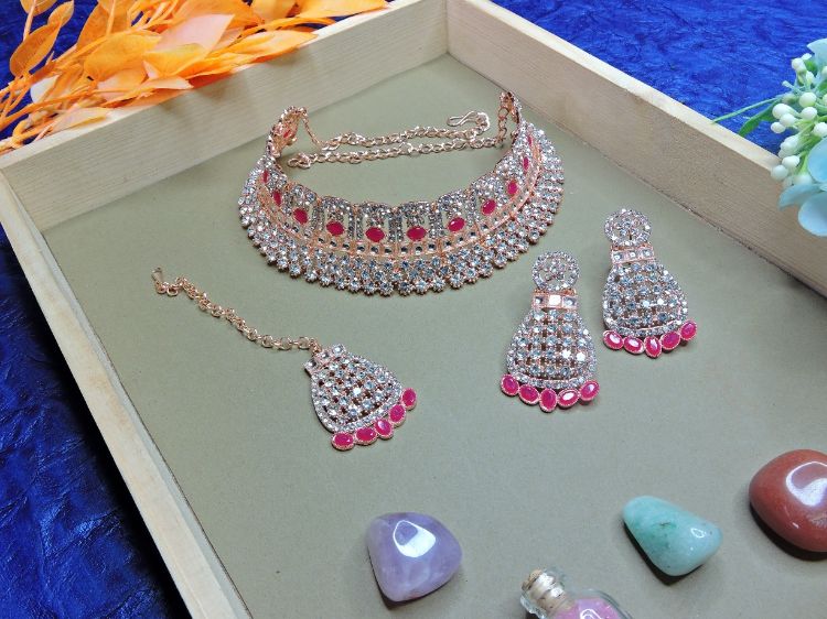 Picture of Pretty Designer American Diamond Necklace