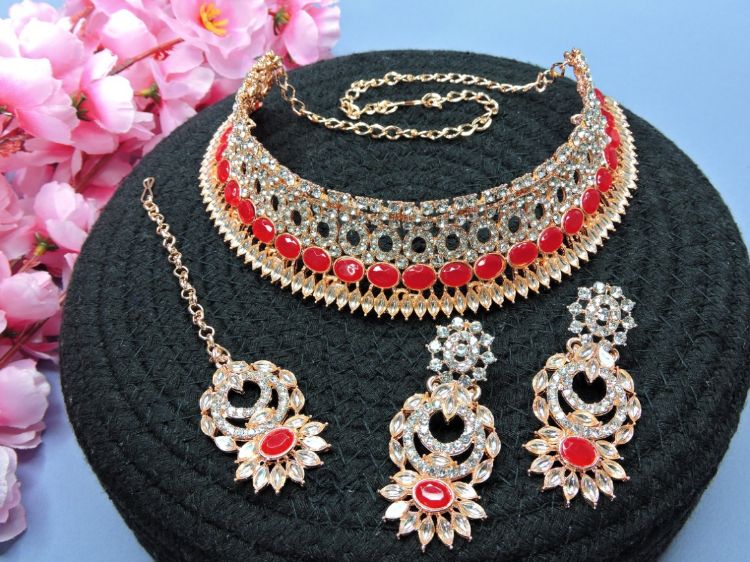 Picture of Fascinating Designer American Diamond Necklace