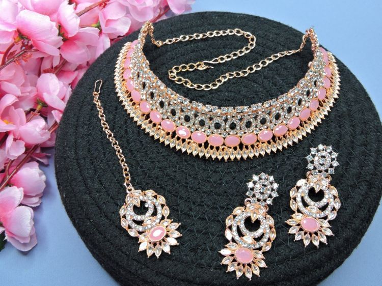 Picture of Wonderful Designer American Diamond Necklace