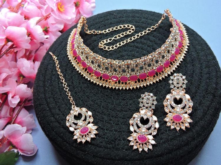 Picture of Exquisite Designer American Diamond Necklace