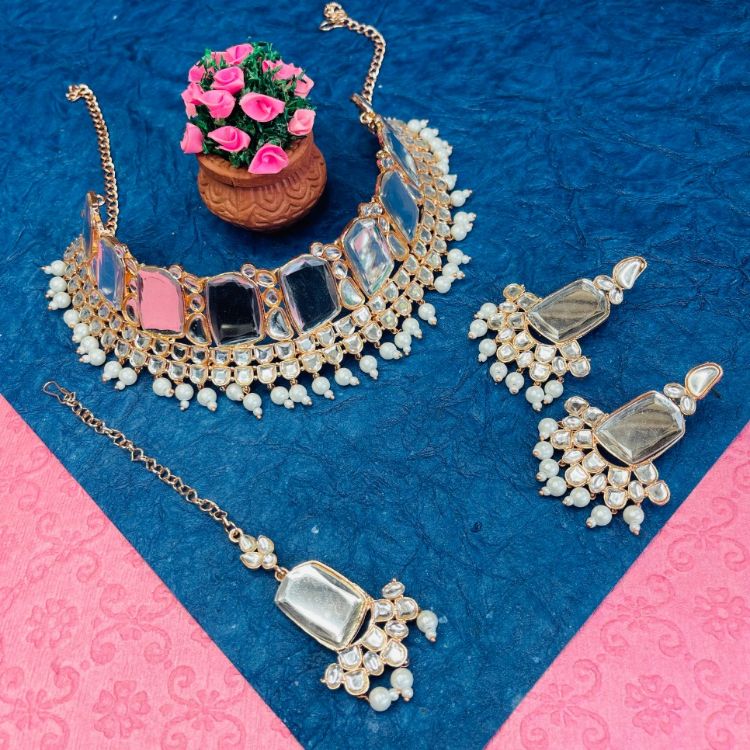 Picture of Statuesque Designer American Diamond Necklace