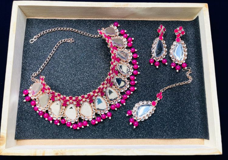 Picture of Sightly Designer American Diamond Necklace