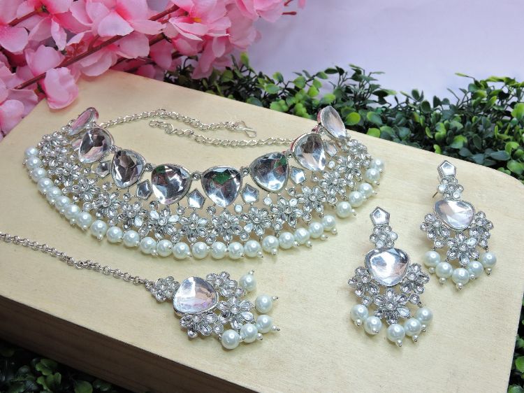 Picture of Beauteous Designer American Diamond Necklace
