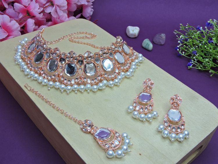 Picture of Splendid Designer American Diamond Necklace