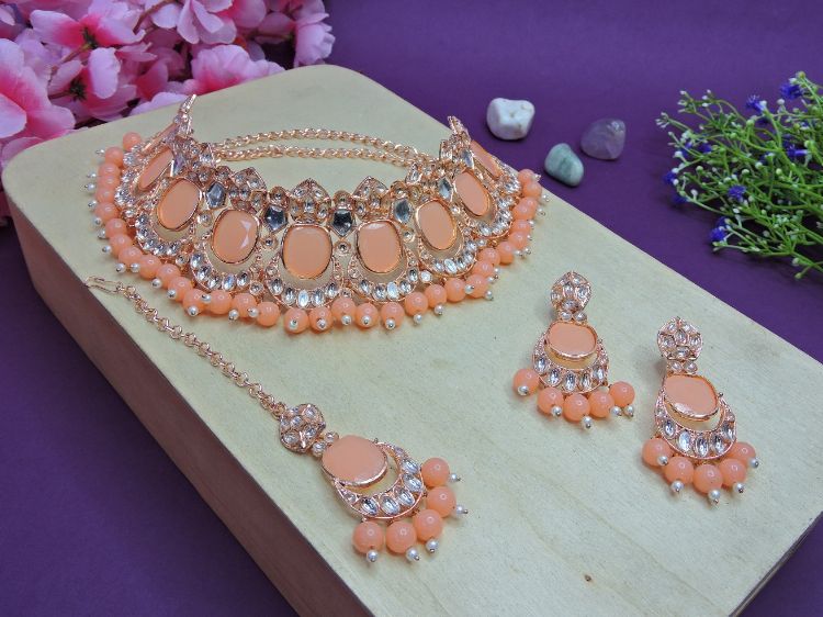 Picture of Good Looking Designer American Diamond Necklace