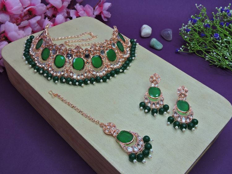 Picture of Well Formed Designer American Diamond Necklace