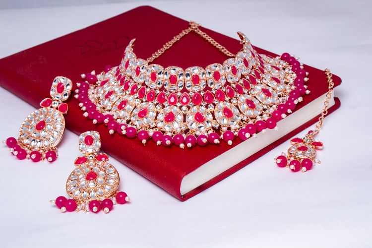 Picture of Amazing Designer American Diamond Necklace