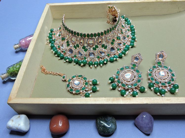 Picture of Charming Designer American Diamond Necklace