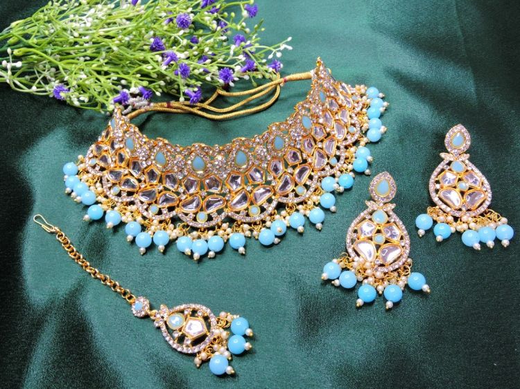 Picture of Alluring Designer American Diamond Necklace