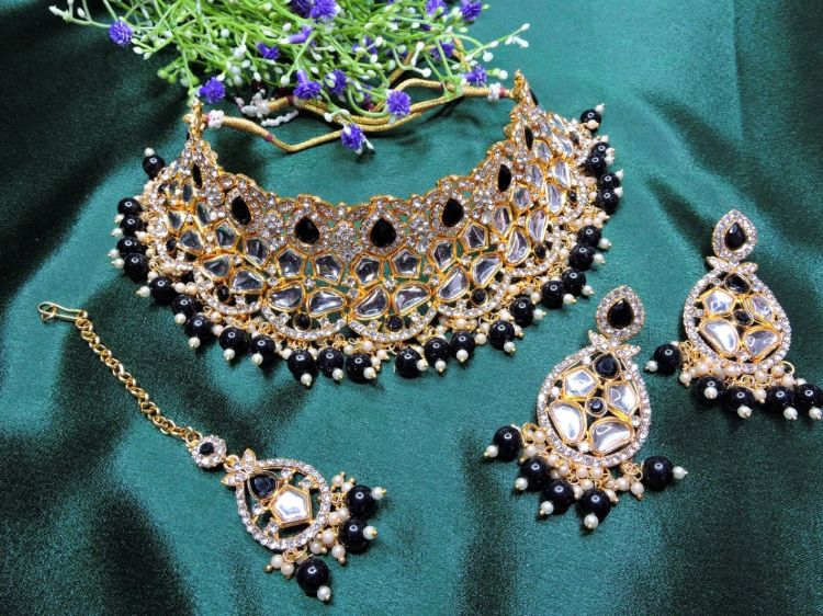 Picture of Stunning Designer American Diamond Black Necklace