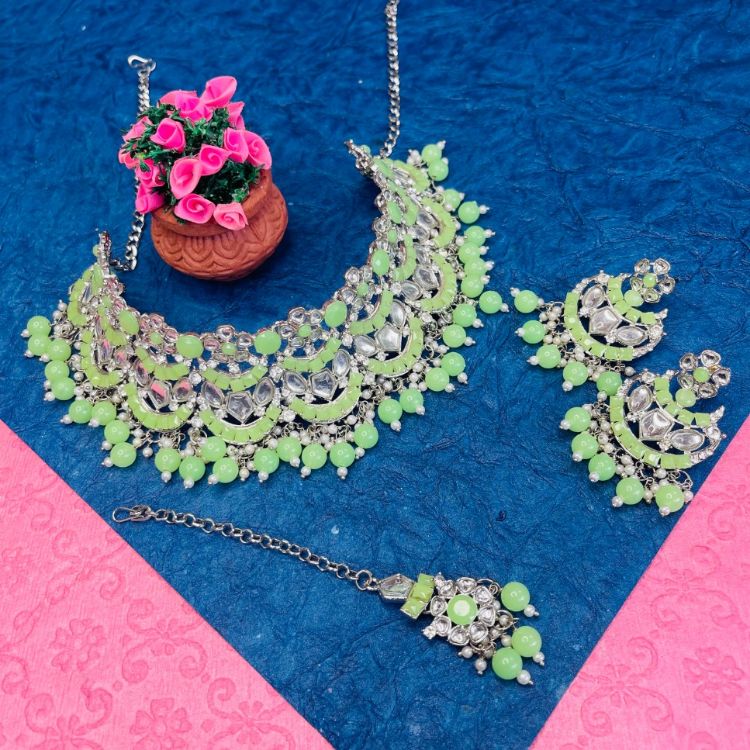 Picture of Exquisite Designer American Diamond Necklace