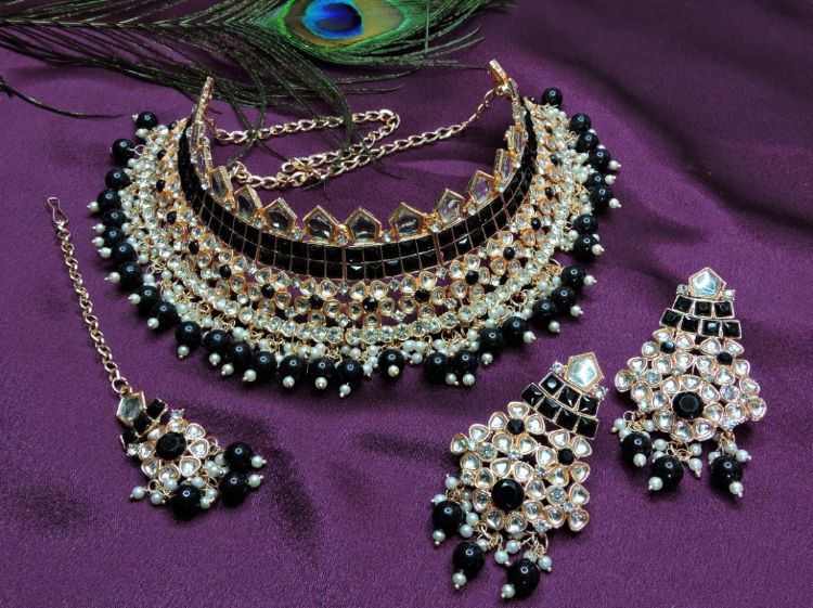 Picture of Superb Designer American Diamond Necklace