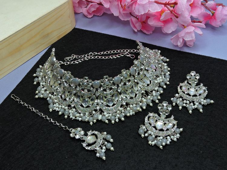 Picture of Graceful Designer American Diamond Grey Necklace