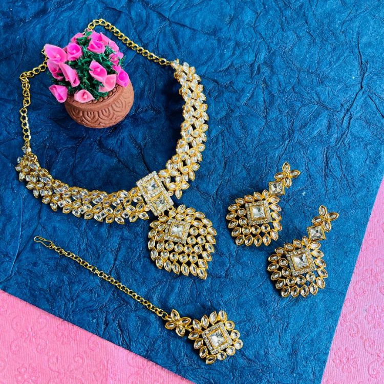 Picture of Resplendent Designer American Diamond Necklace