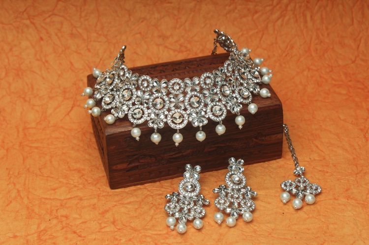 Picture of Enticing Designer American Diamond Necklace