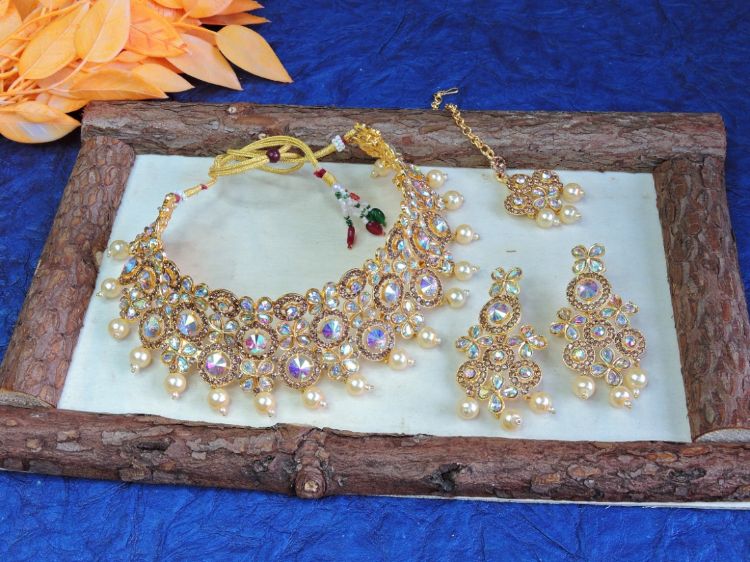 Picture of Nice Designer American Diamond Necklace