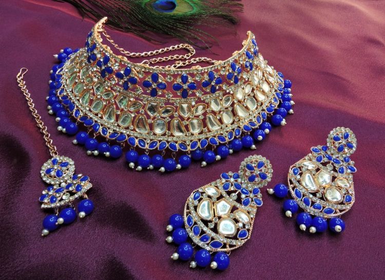 Picture of Resplendent Designer American Diamond Necklace