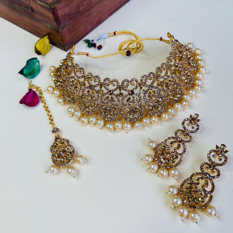 Picture of Fine Designer American Diamond Necklace