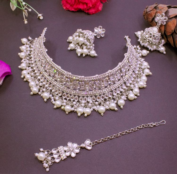 Picture of Magnificent Designer American Diamond Necklace