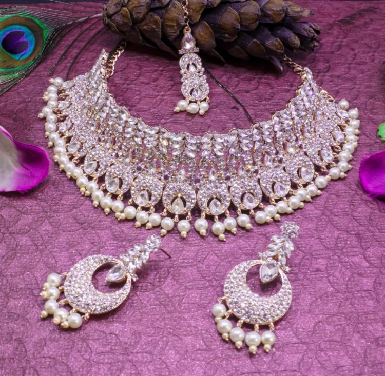 Picture of Charming Designer American Diamond Necklace