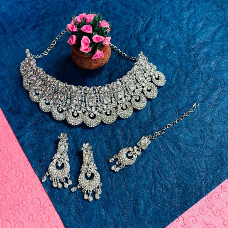 Picture of Charming Designer American Diamond Necklace