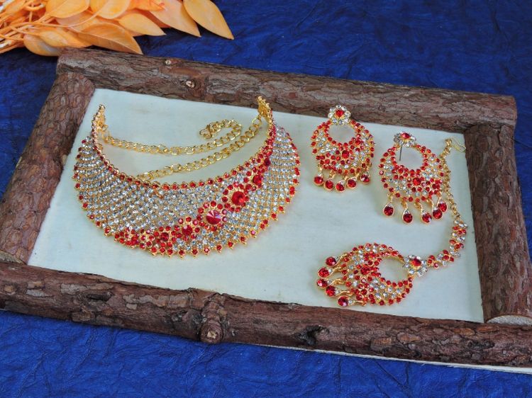 Picture of Exquisite Designer American Diamond Red Necklace