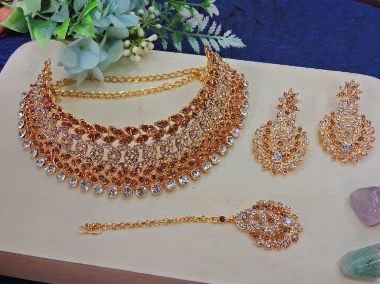 Picture of Enticing Designer American Diamond Necklace