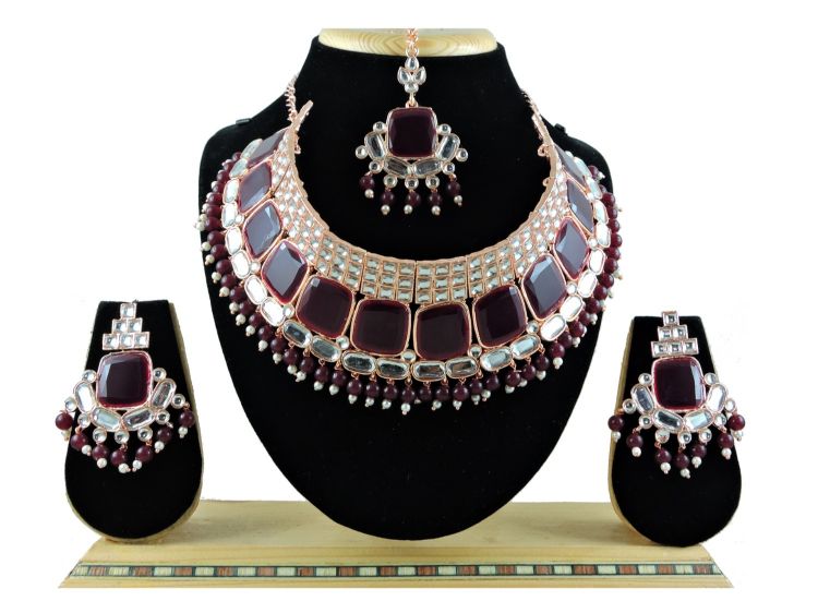 Picture of Good Looking Designer American Diamond Necklace