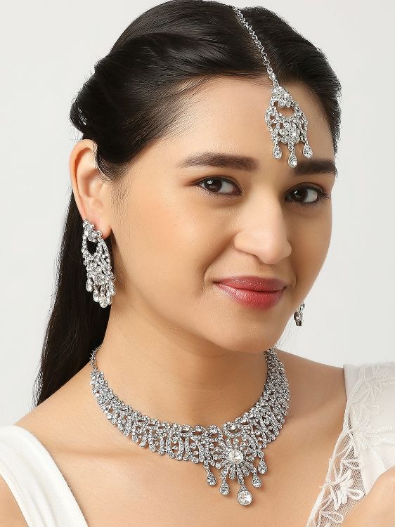 Picture of Wonderful Designer American Diamond Necklace