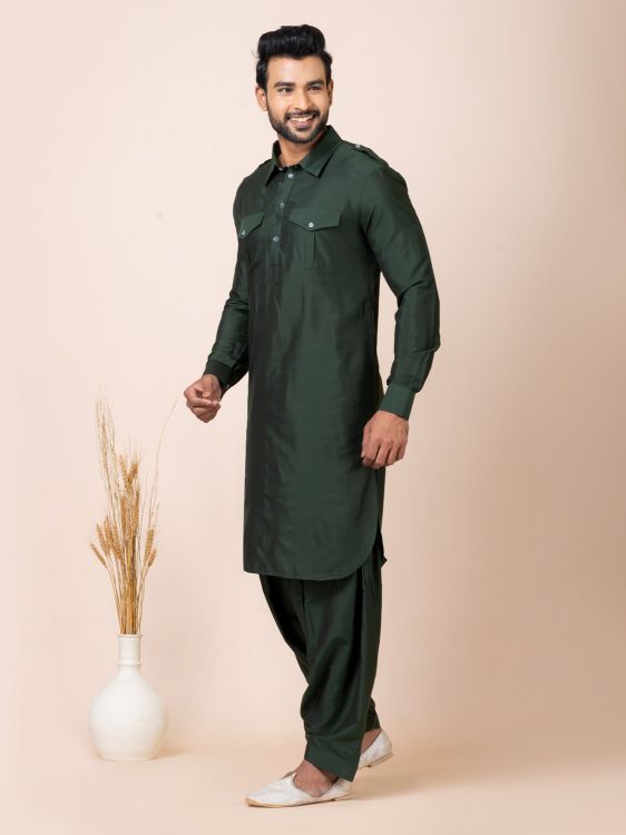 Picture of Good Looking Ps Viscose Green Kurta Pajama