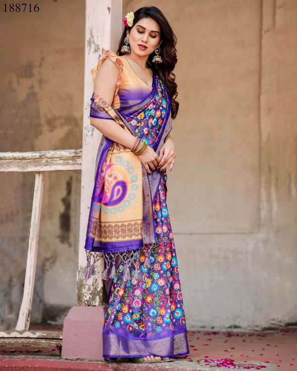 Picture of Pretty Rt9669 Wholesale Saree