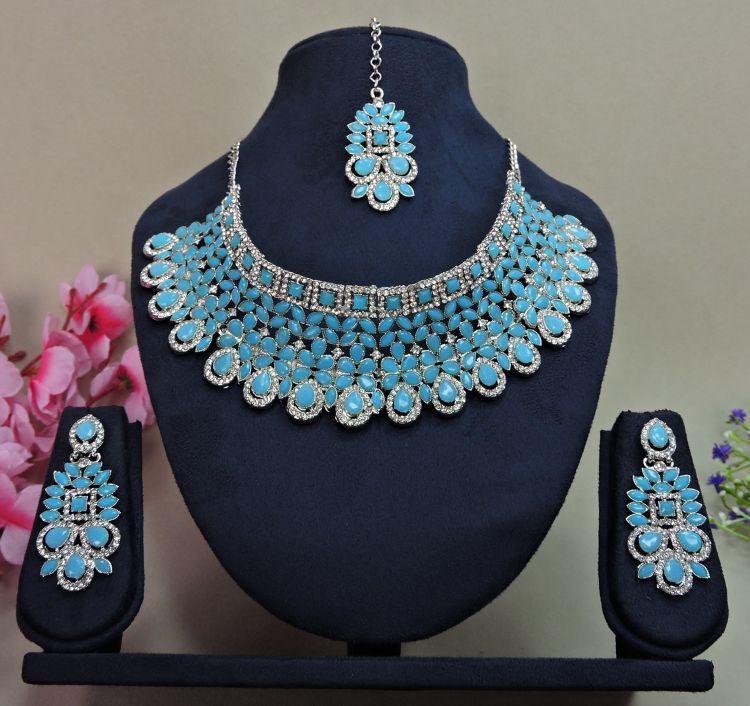 Picture of Fascinating Alloy Turquoise Necklace