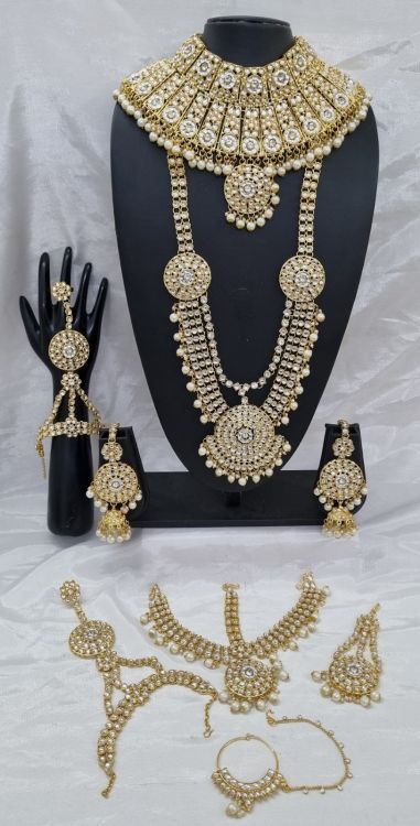 Picture of Sublime Alloy & Stone & Moti Off White Necklace