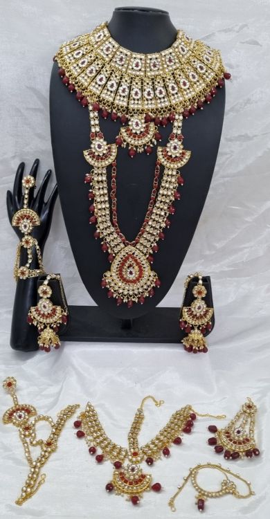 Picture of Admirable Alloy & Stone & Moti Maroon Necklace