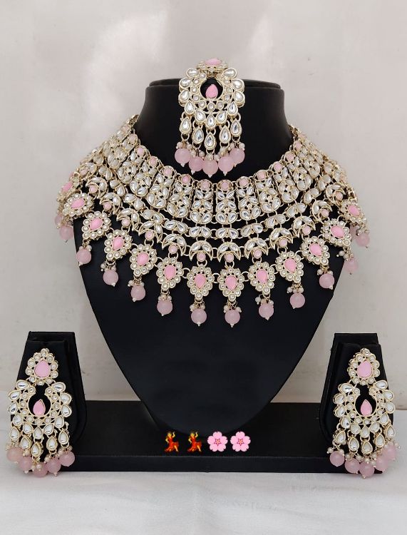 Picture of Beautiful Alloy Light Pink Necklace