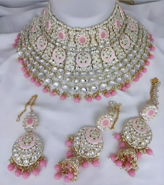 Picture of Superb Alloy Pink Necklace