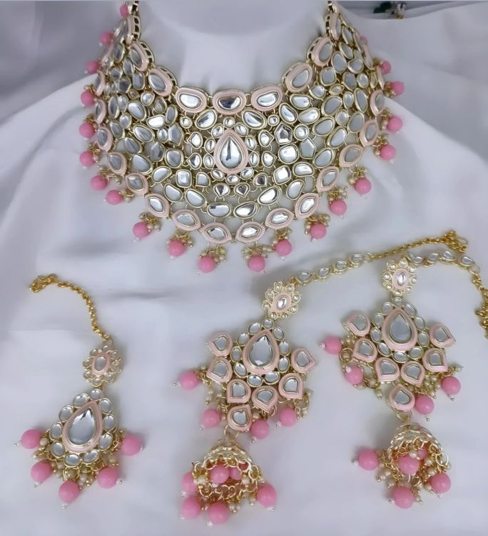 Picture of Ravishing Alloy Pink Necklace