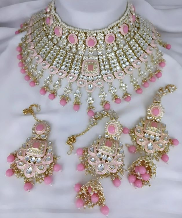 Picture of Fine Alloy Pink Necklace