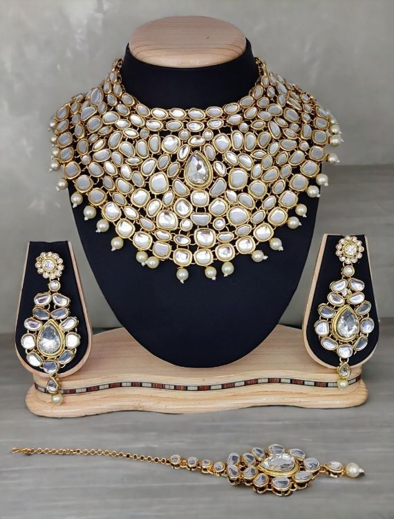 Picture of Sublime Alloy White Necklace