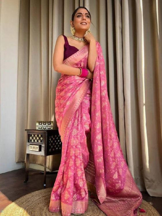 Picture of Fascinating Silk & Jacquard Pink Saree