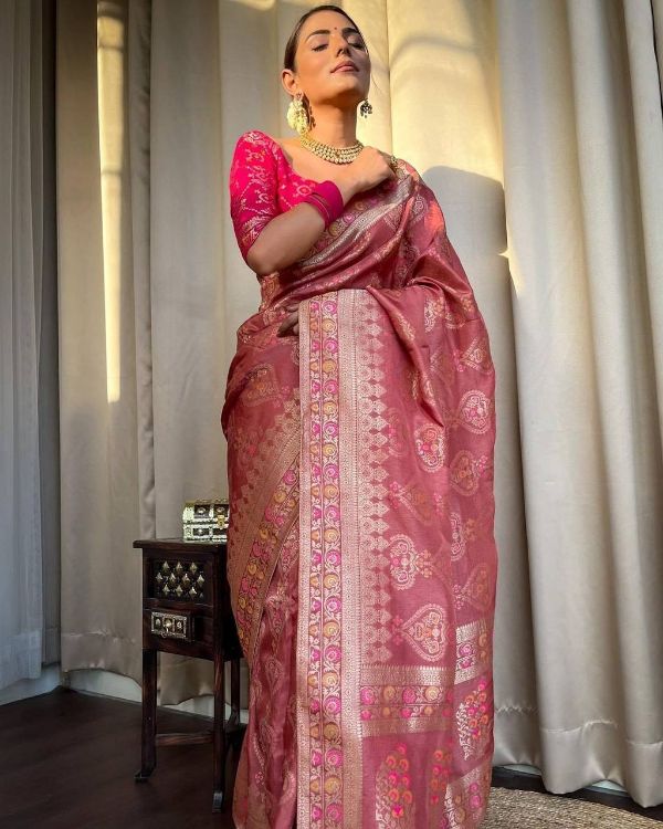 Picture of Appealing Silk & Jacquard Pink Saree